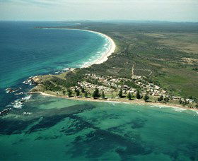 Brooms Head Main Beach - Broome Tourism 0