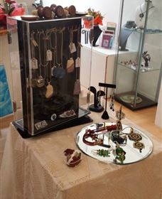 Creative Artisans Gallery - Broome Tourism 0