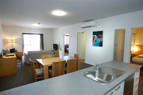 Quest Mackay - Broome Tourism 0
