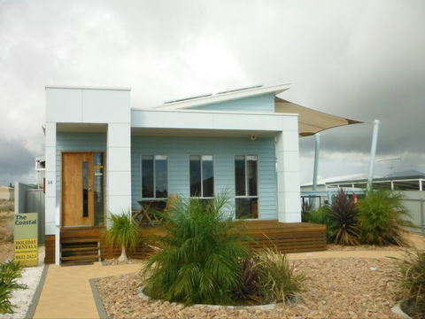 The Coastal - Broome Tourism 0