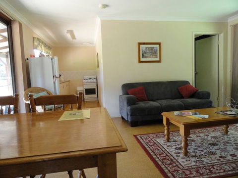 Tinglewood Cabins - Broome Tourism 2