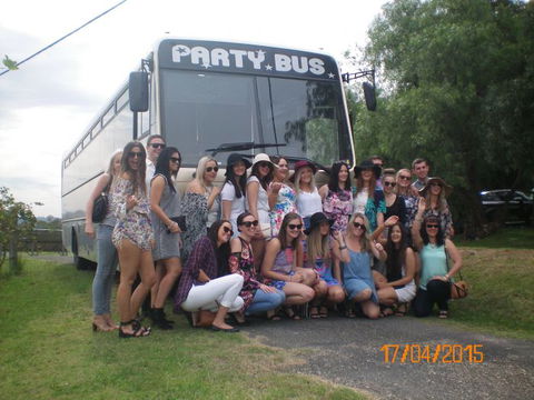R & R Bus And Leisure Hire - Broome Tourism 0