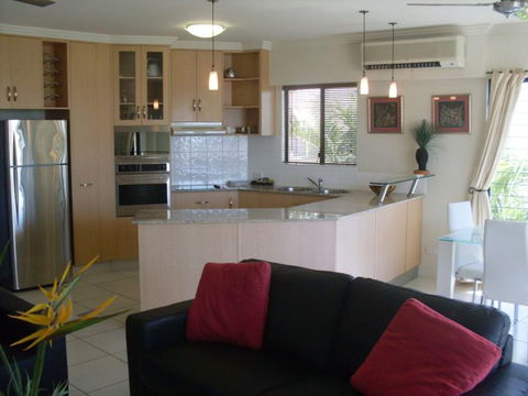 Meridien At Trinity - Broome Tourism 0