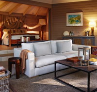 Pretty Beach House - Broome Tourism