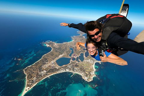 Rottnest Island Tandem Skydive - Broome Tourism 7