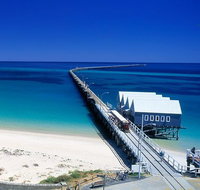 Full-Day Busselton Jetty Train Ride  Dophin Discovery - Broome Tourism