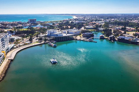 Mandurah Dolphin And Scenic Marine Cruise - Broome Tourism 3