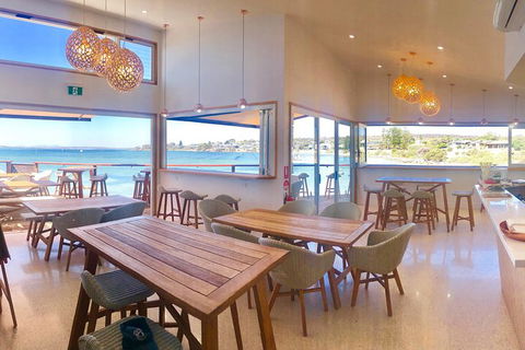Coffin Bay Oyster Farm & Tasting Tour - Broome Tourism 13