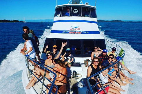 Great Barrier Reef Dive And Snorkel Cruise From Mission Beach - Broome Tourism 8