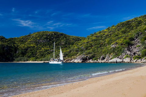 Full-Day Adventure Sailing Experience: Circumnavigate Magnetic Island - Broome Tourism 0