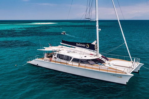 Outer Barrier Reef Sailing And Snorkeling Adventure From Port Douglas - Broome Tourism 1