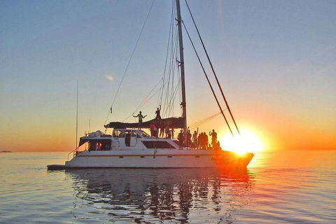 2-Night Whitsundays Sailing Adventure: Wings Sailing - Broome Tourism 0
