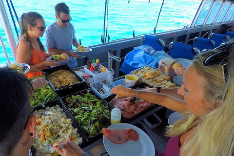 Whitsunday Island Boat Adventure - Broome Tourism 9