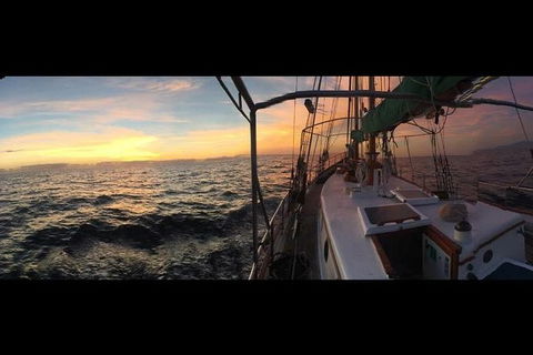 Whitsundays Sunset Sailing Cruise - Broome Tourism 3