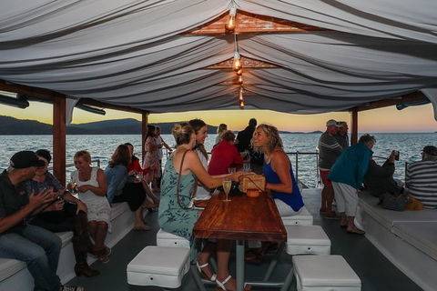 Sundowner Sunset Cruise Airlie Beach - Broome Tourism 0