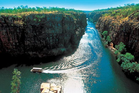 Katherine Gorge Fly, Helicopter & Cruise Tour From Darwin - Broome Tourism 1