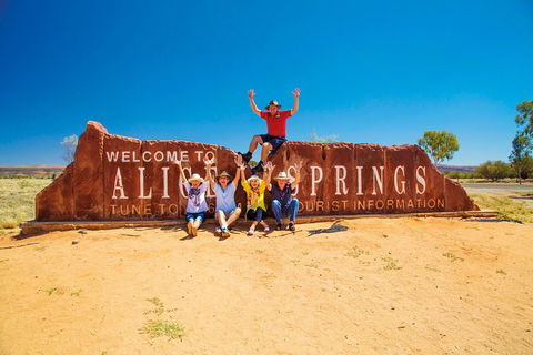 Coach Transfer From Kings Canyon To Alice Springs - Broome Tourism 3