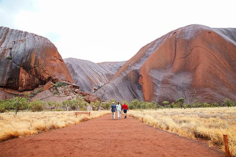 2-Day Uluru (Ayers Rock) And Kata Tjuta Trip From Alice Springs - Broome Tourism 8
