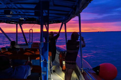 Tropical Light Tropical Bite - Twilight Cruise And CHOW Dinner - Broome Tourism 1