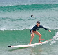 Out The Back 3-Day Surf School in Byron Bay - Broome Tourism