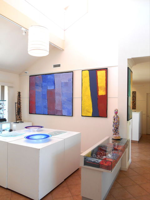 Aboriginal Dreamings Gallery - Broome Tourism 1