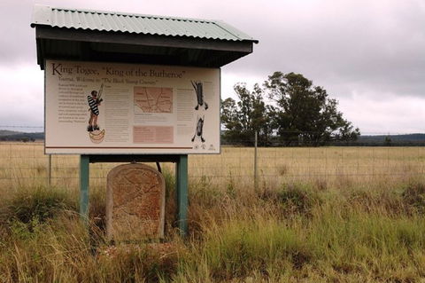 King Togees Grave - Broome Tourism 0