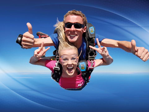 Skydive Oz Canberra - Broome Tourism 0