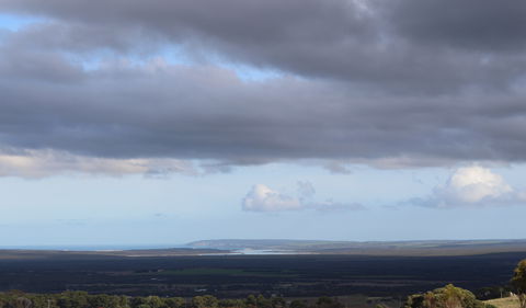 Winter Hill Lookout - Broome Tourism 1