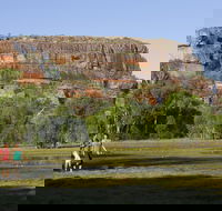 Badbong Wodjmeng sandstone river walk - Broome Tourism
