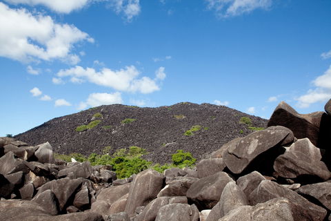 Black Mountain (Kalkajaka) National Park - Broome Tourism 0