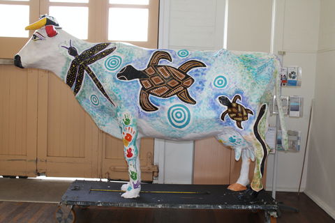 Daisy The Decorated Dairy Cow - Broome Tourism 1