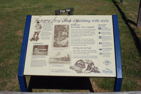 Fry's Hut - Broome Tourism 2
