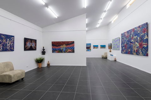 Gawura  Aboriginal Art Gallery And Cafe - Broome Tourism 1