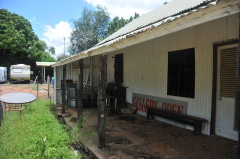 Knott's Crossing, Katherine - Broome Tourism 1