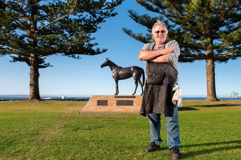 Makybe Diva Statue - Broome Tourism 2