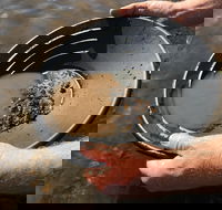 Tuena Panning for Gold - Broome Tourism