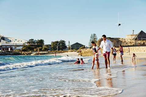 A Day In Fremantle - Broome Tourism 2