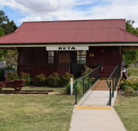 Beta Hut and Railway Memorabilia - Broome Tourism