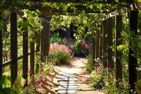 Buda Historic Home & Garden - Broome Tourism 2
