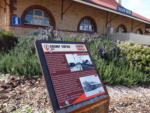 Tailem Bend Historic Rail Trail - Broome Tourism 1