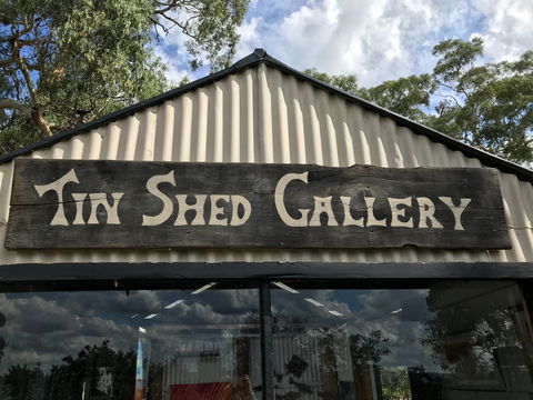 Tin Shed Gallery - Broome Tourism 0