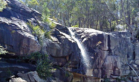 Ugly Corner Falls Walking Track - Broome Tourism 0