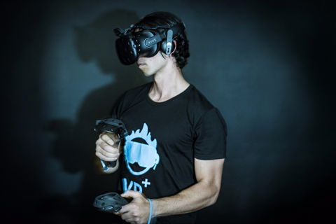 VR Plus  - Melbourne's Ultimate Virtual Reality Experience - Broome Tourism 1