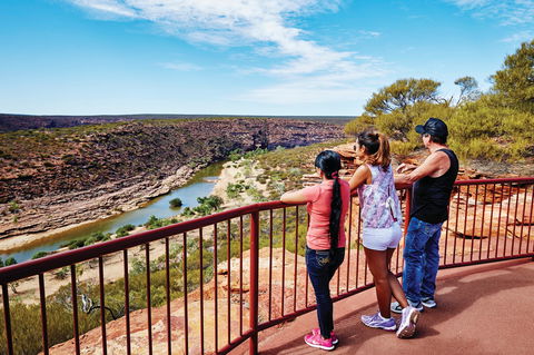 Kalbarri To Monkey Mia - Broome Tourism 0