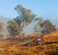 Kambah Pool to Pine Island Walking Trail - Broome Tourism