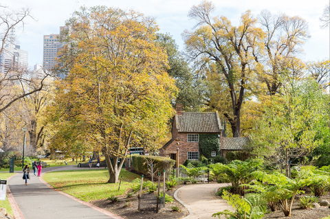 Cooks' Cottage - Broome Tourism 1