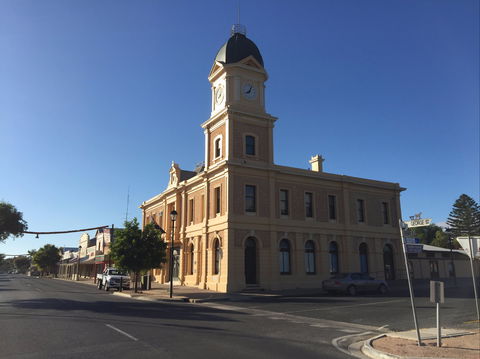 Discovering Historic Moonta Town Drive - Broome Tourism 1