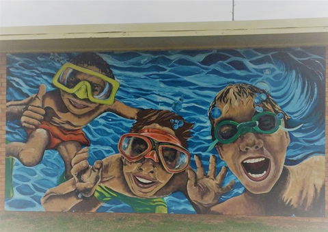 Eugowra Swimming Pool - Broome Tourism 1