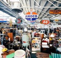Geelong Vintage Market - Broome Tourism