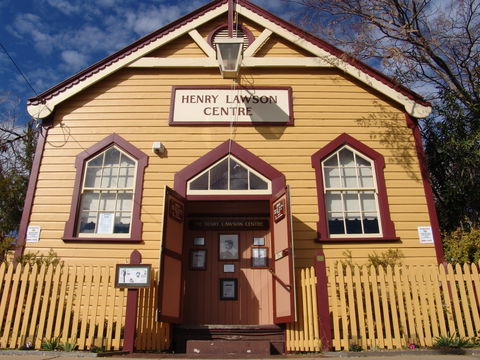 Henry Lawson Centre - Broome Tourism 0